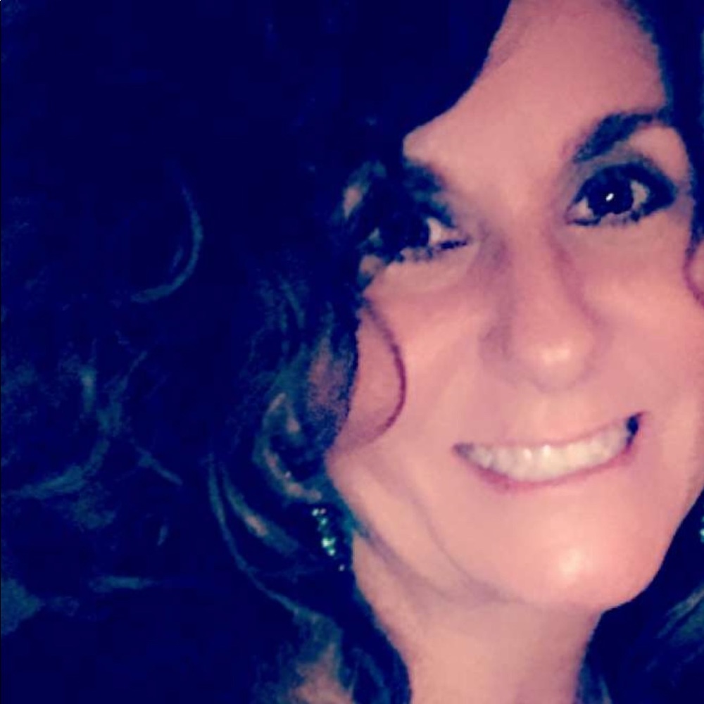 Meet your Posher, Tina